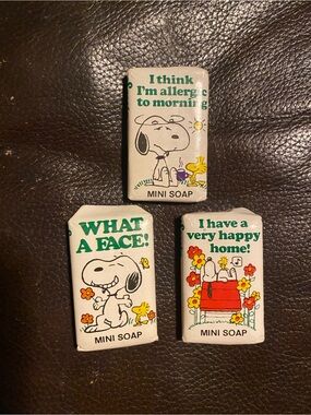Snoopy Bath Boutique VINTAGE mini soap Set of 3 Woodstock 1965